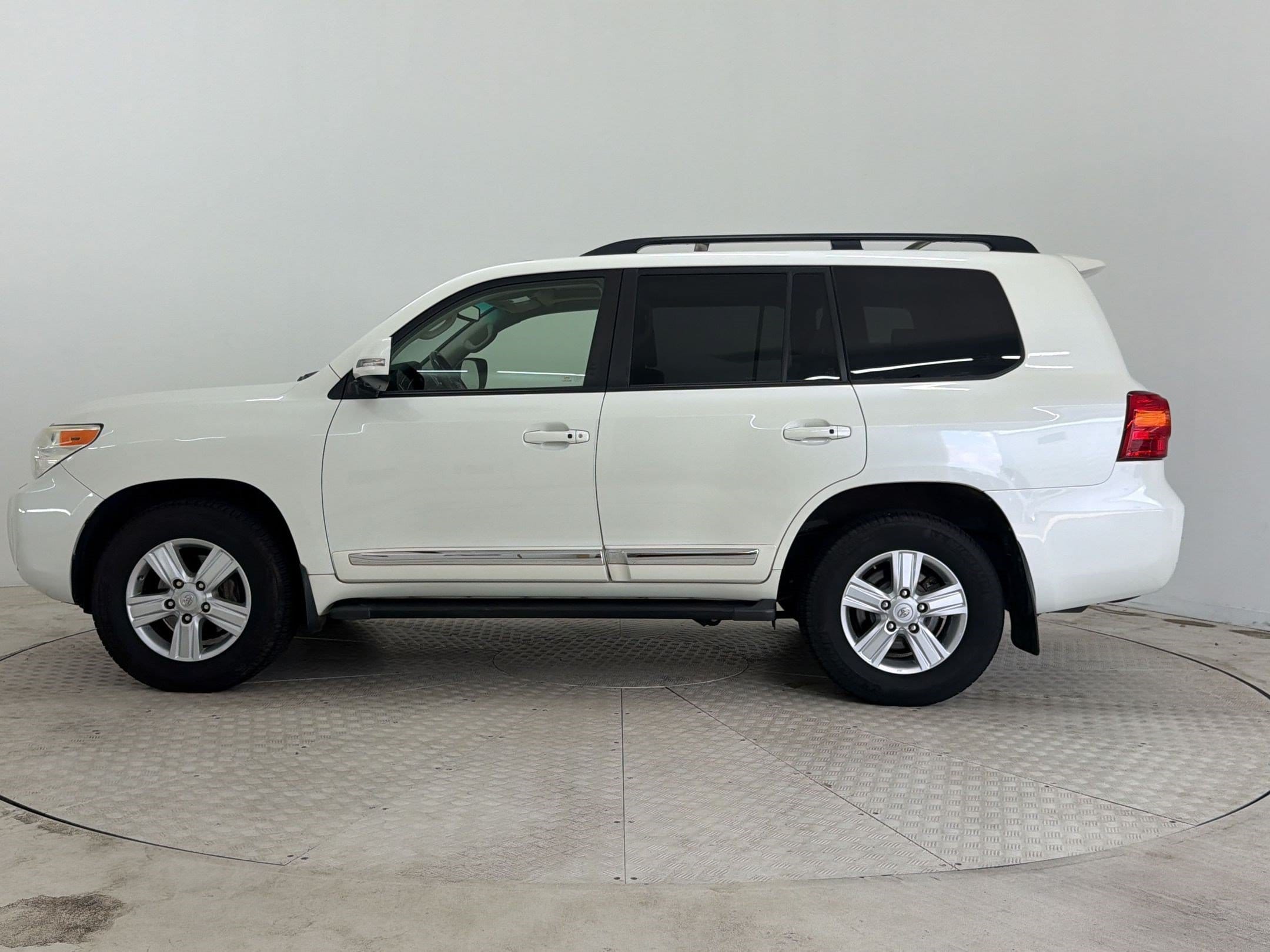 toyota land cruiser 2014 JTMHY7AJ9E4023434 image toyota land cruiser 2014 JTMHY7AJ9E4023434 image